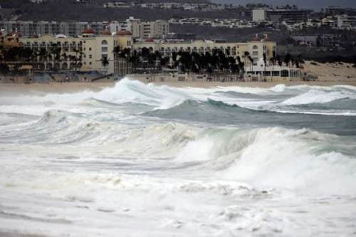 ¡Alerta! Súper huracán Hilary categoría 4 causará fuertes lluvias e inundaciones en México